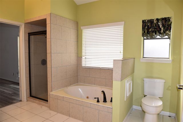 12134 Ella Lee Lane, Houston, TX 77077