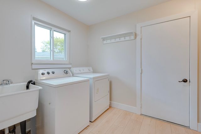 5806 Wedgewood Road, Canton Twp, MI 48187