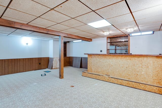 5806 Wedgewood Road, Canton Twp, MI 48187