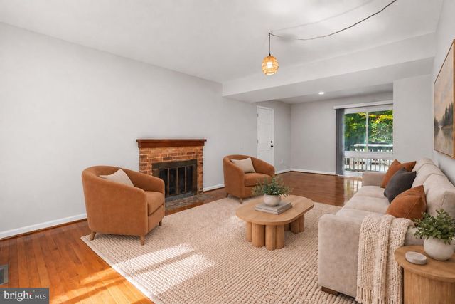 11501 PINEY LODGE RD, North Potomac, MD 20878