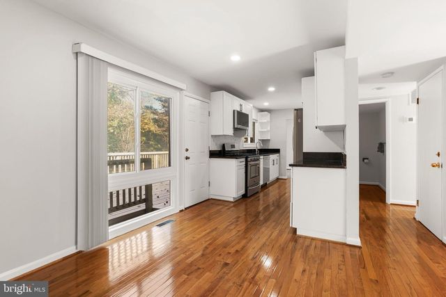 11501 PINEY LODGE RD, North Potomac, MD 20878