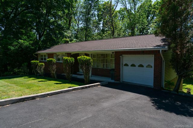 81 Hempstead Road, Spring Valley, NY 10977