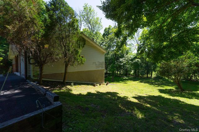 81 Hempstead Road, Spring Valley, NY 10977