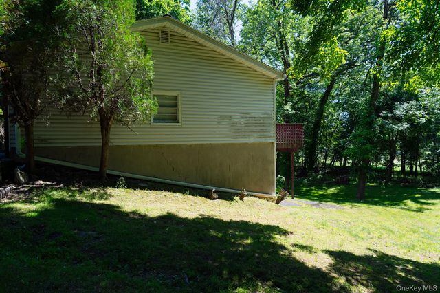 81 Hempstead Road, Spring Valley, NY 10977