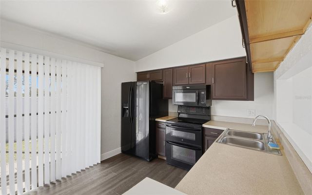 2132 AVON BOULEVARD, Kissimmee, FL 34741