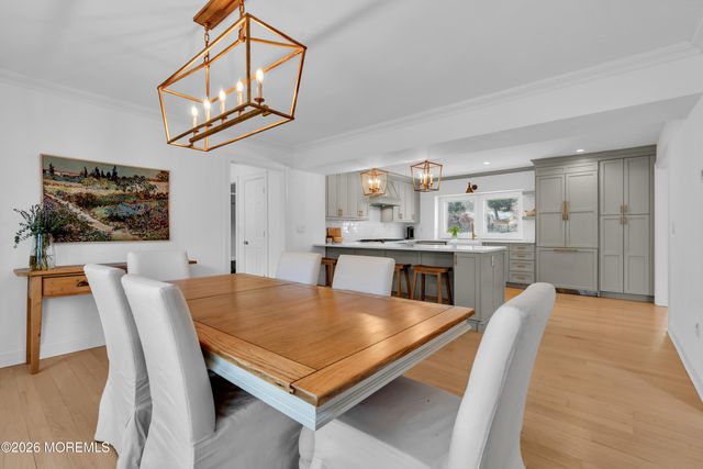 4 Constitution Drive, Leonardo, NJ 07737