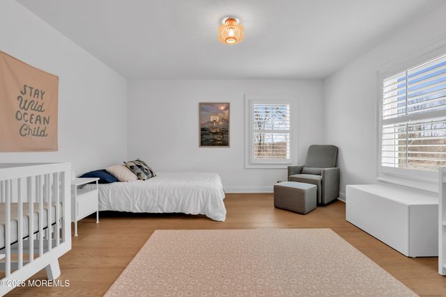 4 Constitution Drive, Leonardo, NJ 07737