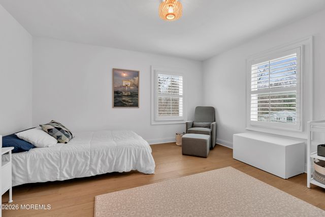 4 Constitution Drive, Leonardo, NJ 07737