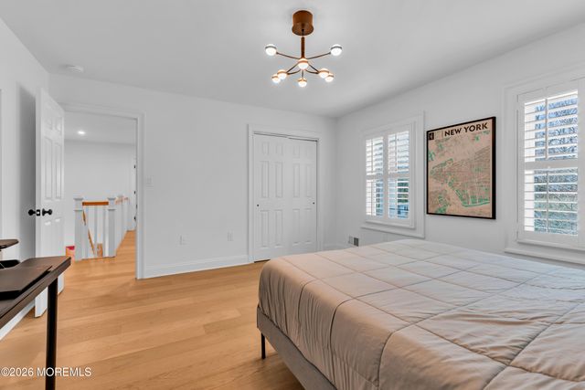 4 Constitution Drive, Leonardo, NJ 07737