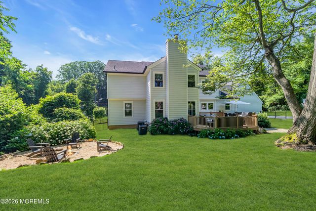 4 Constitution Drive, Leonardo, NJ 07737