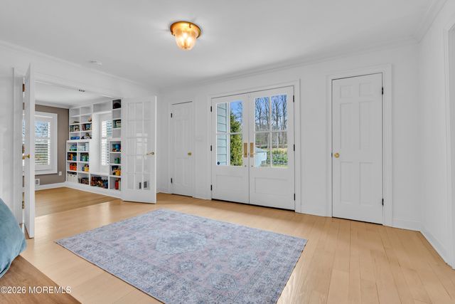 4 Constitution Drive, Leonardo, NJ 07737