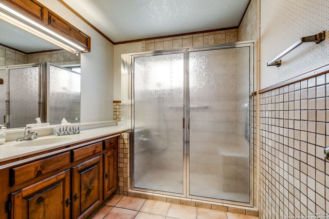 707 Berry Ranch, Pearsall, TX 78061