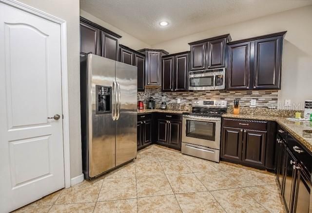 9101 EL CARO LANE, Davenport, FL 33896
