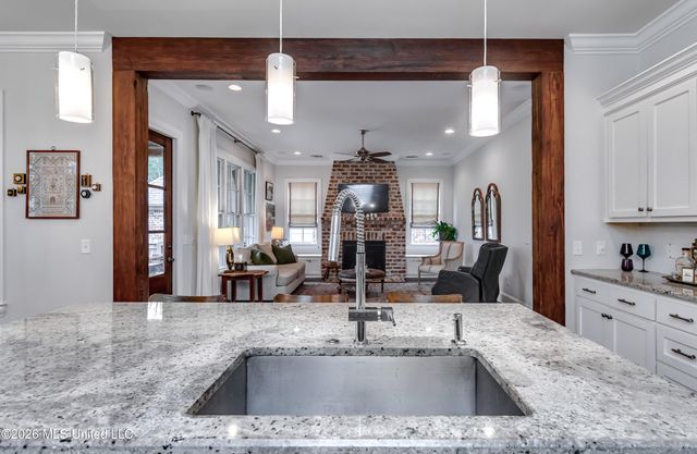 110 Bristol Lane, Madison, MS 39110