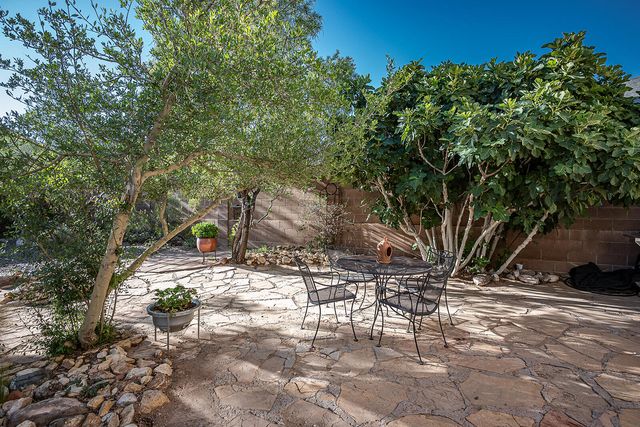 6548 Grants Drive NE, Rio Rancho, NM 87144
