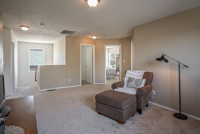 6548 Grants Drive NE, Rio Rancho, NM 87144