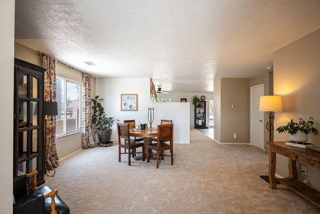 6548 Grants Drive NE, Rio Rancho, NM 87144