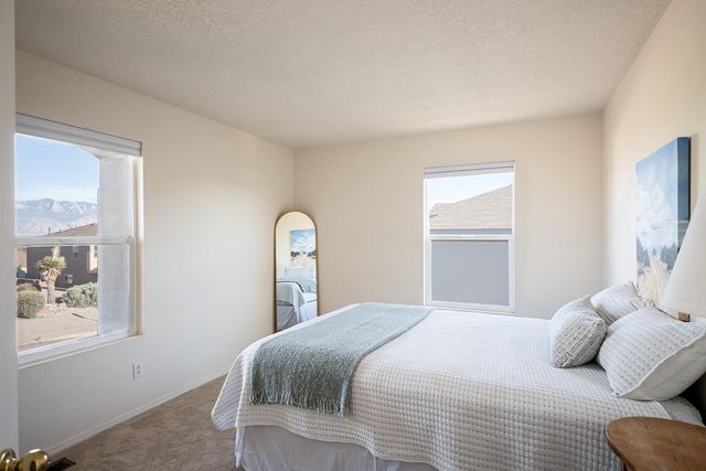 6548 Grants Drive NE, Rio Rancho, NM 87144