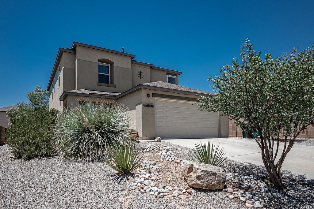 6548 Grants Drive NE, Rio Rancho, NM 87144