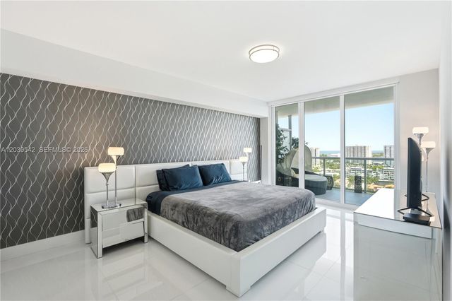 400 Sunny Isles Blvd 1817, Sunny Isles Beach, FL 33160