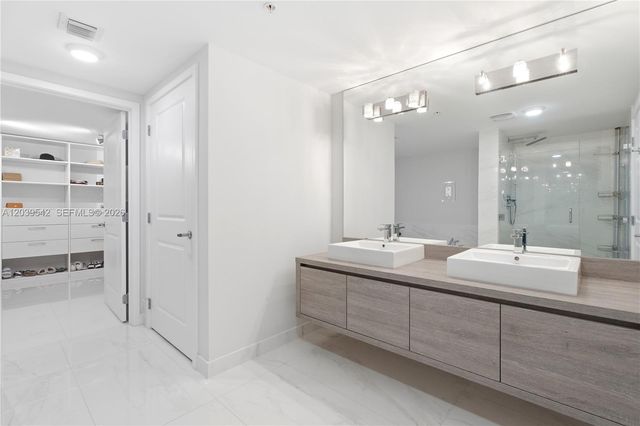 400 Sunny Isles Blvd 1817, Sunny Isles Beach, FL 33160