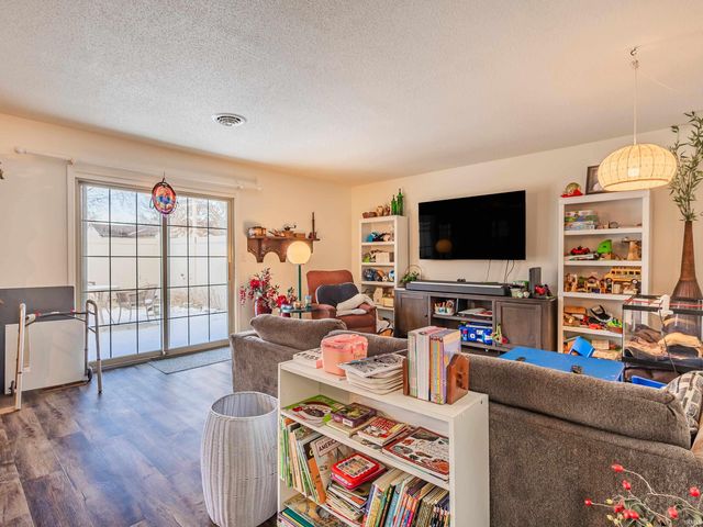 1405 Springbrook Road, Fort Wayne, IN 46825