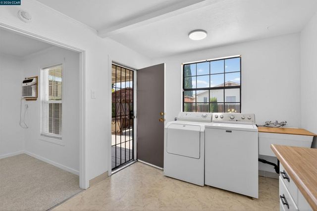 2406 D St, Antioch, CA 94509