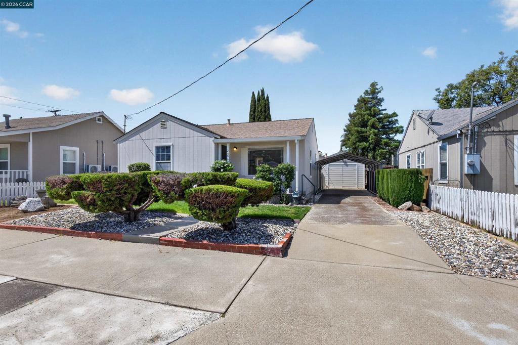 Image 1 of property listing at 2406 D St, Antioch, CA 94509