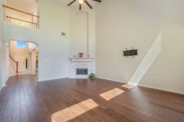 8172 Peacock Lane, Frisco, TX 75035