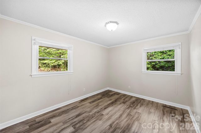 302 Suburban Avenue, Kannapolis, NC 28083
