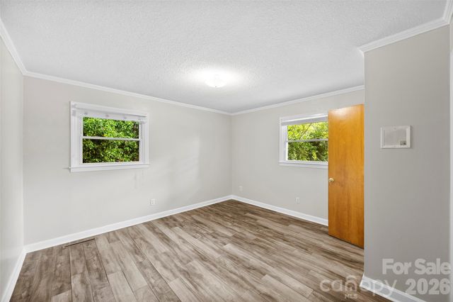 302 Suburban Avenue, Kannapolis, NC 28083