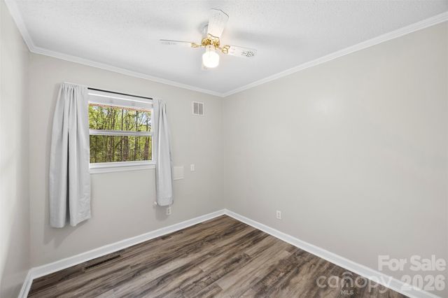 302 Suburban Avenue, Kannapolis, NC 28083