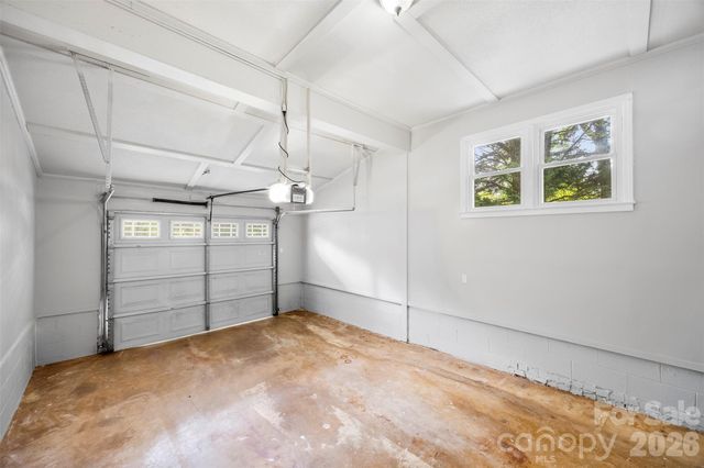 302 Suburban Avenue, Kannapolis, NC 28083