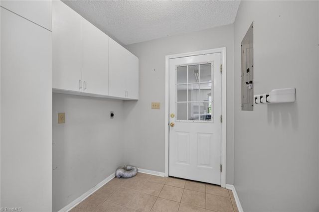 5493 Rolling Meadows Road, Randleman, NC 27317