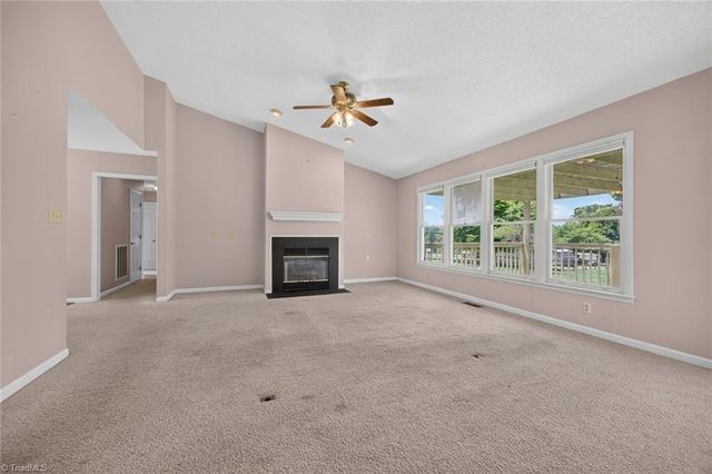5493 Rolling Meadows Road, Randleman, NC 27317
