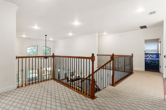 24006 Alpine Ldg, San Antonio, TX 78258