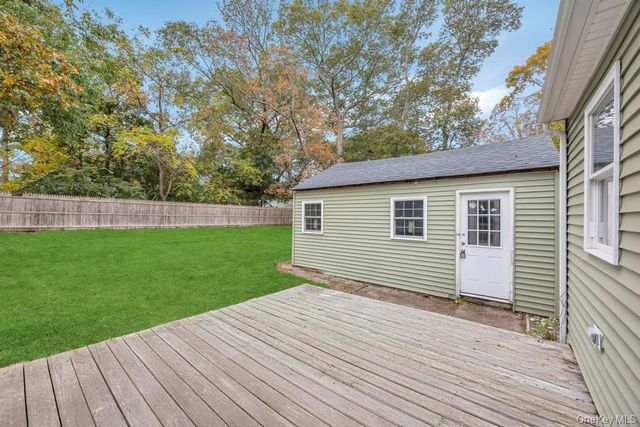 34 Ormond Avenue, Selden, NY 11784