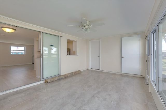 652 CIRCLEWOOD DRIVE T7, Venice, FL 34293