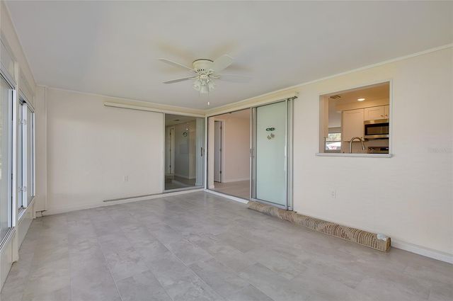 652 CIRCLEWOOD DRIVE T7, Venice, FL 34293