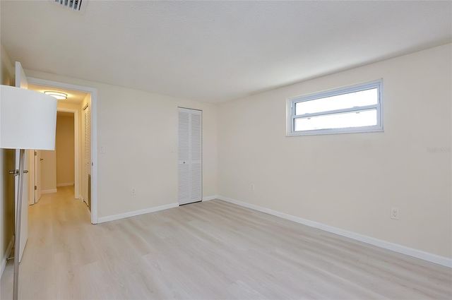 652 CIRCLEWOOD DRIVE T7, Venice, FL 34293