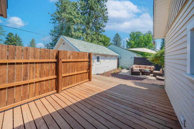 3518 W Hoffman Ave, Spokane, WA 99205