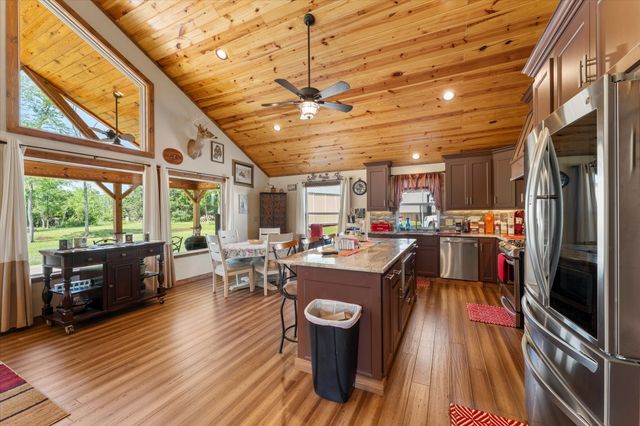 111 Little River Bend, Quitman, TX 75783