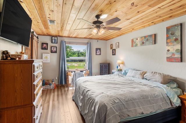 111 Little River Bend, Quitman, TX 75783