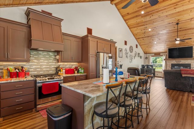 111 Little River Bend, Quitman, TX 75783