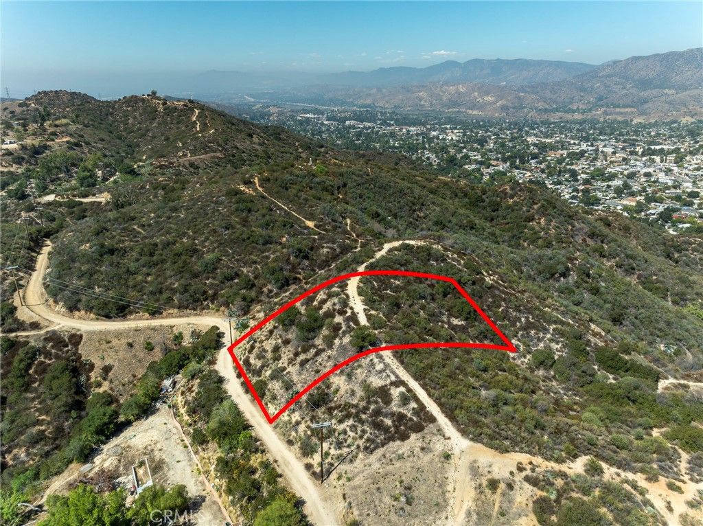 7419 Verdugo Crestline Drive, Tujunga, CA 91042 — photo 2
