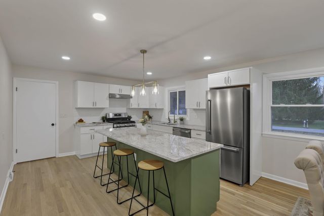 350 Lorraine Drive, Pickerington, OH 43147