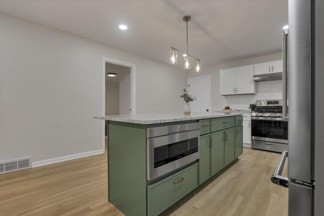 350 Lorraine Drive, Pickerington, OH 43147