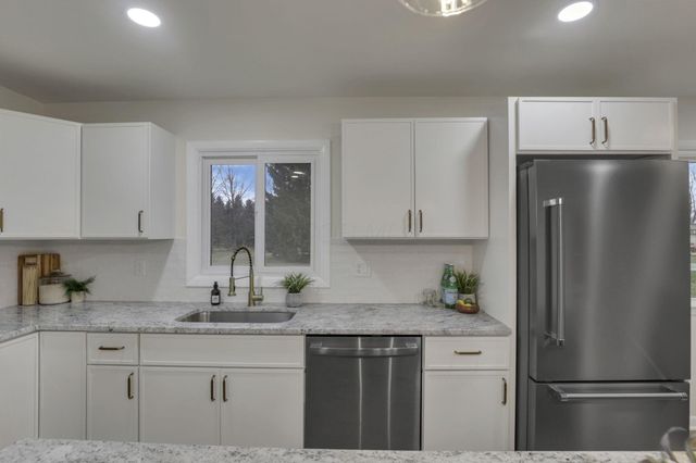 350 Lorraine Drive, Pickerington, OH 43147