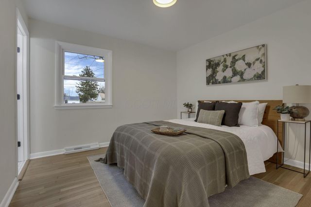 350 Lorraine Drive, Pickerington, OH 43147