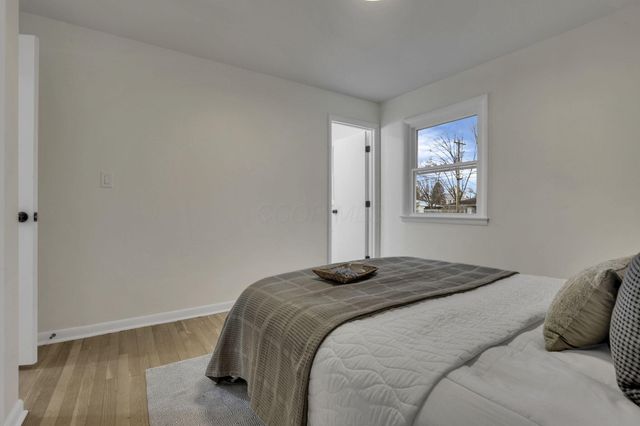 350 Lorraine Drive, Pickerington, OH 43147